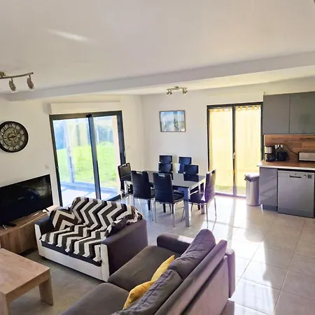 Sherman & Willy Jeep - 2 Maisons De Vacances, 4Min A Pied De La Plage - Parking Prive - Wifi Gratuit - Terrasse - Calme Saint-Come-de-Fresne Room photo