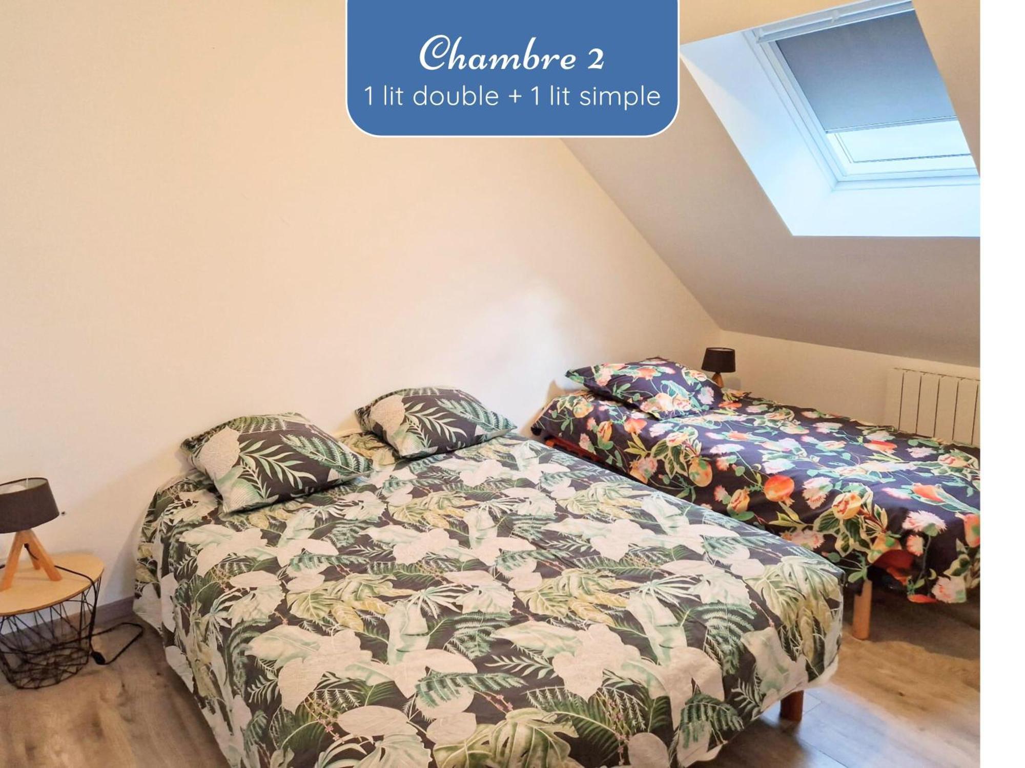 Holiday home Sherman & Willy Jeep - 2 Maisons De Vacances, 4min A Pied De La - Parking Prive - Wifi Gratuit - Terrasse - Calme