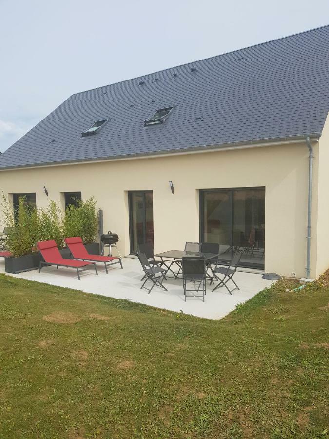 Ideal Famille&groupe D'amis - 4min A Pied De La - Parking Prive - Wifi Gratuit - Terrasse - Calme - Draps Et Serviettes Fournis Holiday home