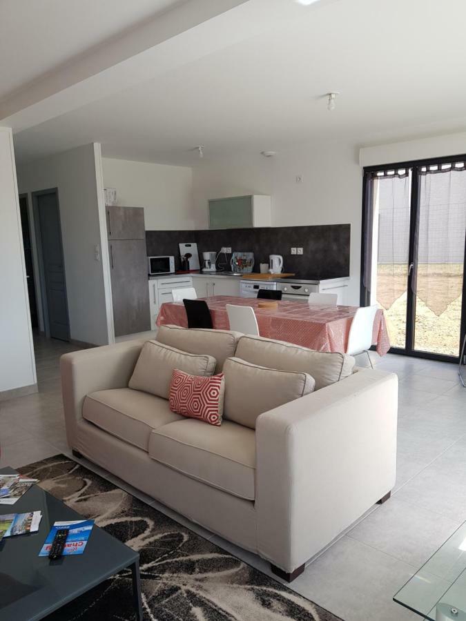 Holiday home Ideal Famille&groupe D'amis - 4min A Pied De La - Parking Prive - Wifi Gratuit - Terrasse - Calme - Draps Et Serviettes Fournis